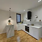 Comfort Tirana-by Terrace Apartmán *