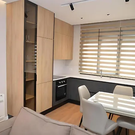 Comfort Tirana-by Terrace Apartmán