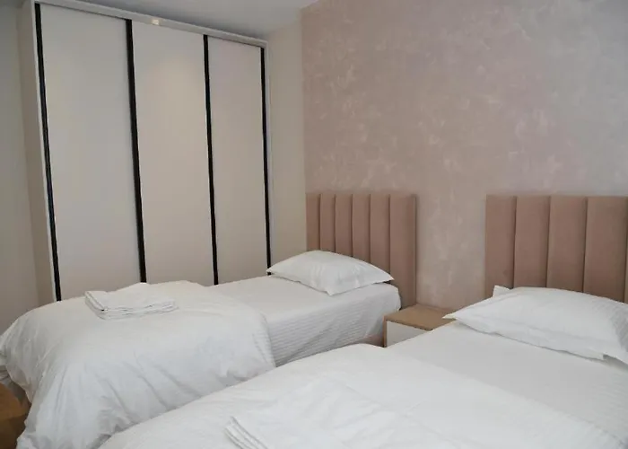 Comfort Tirana-by Terrace *