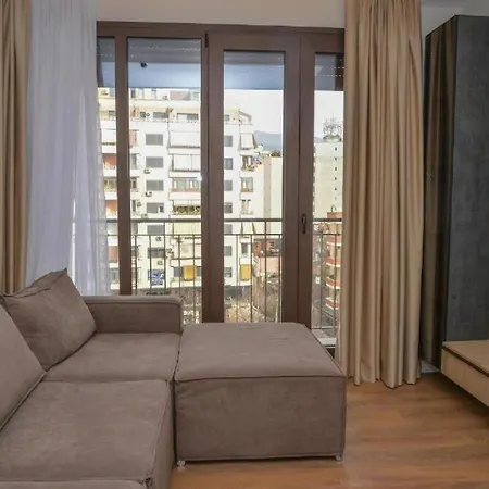 Apartmán Central Comfort Tirana-By Green Terrace