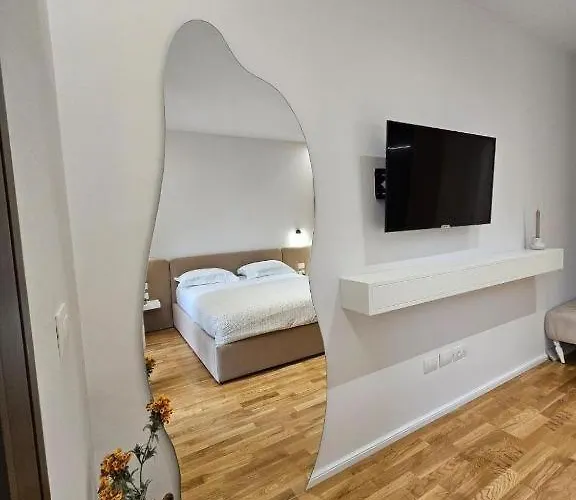 Comfort Tirana-by Terrace